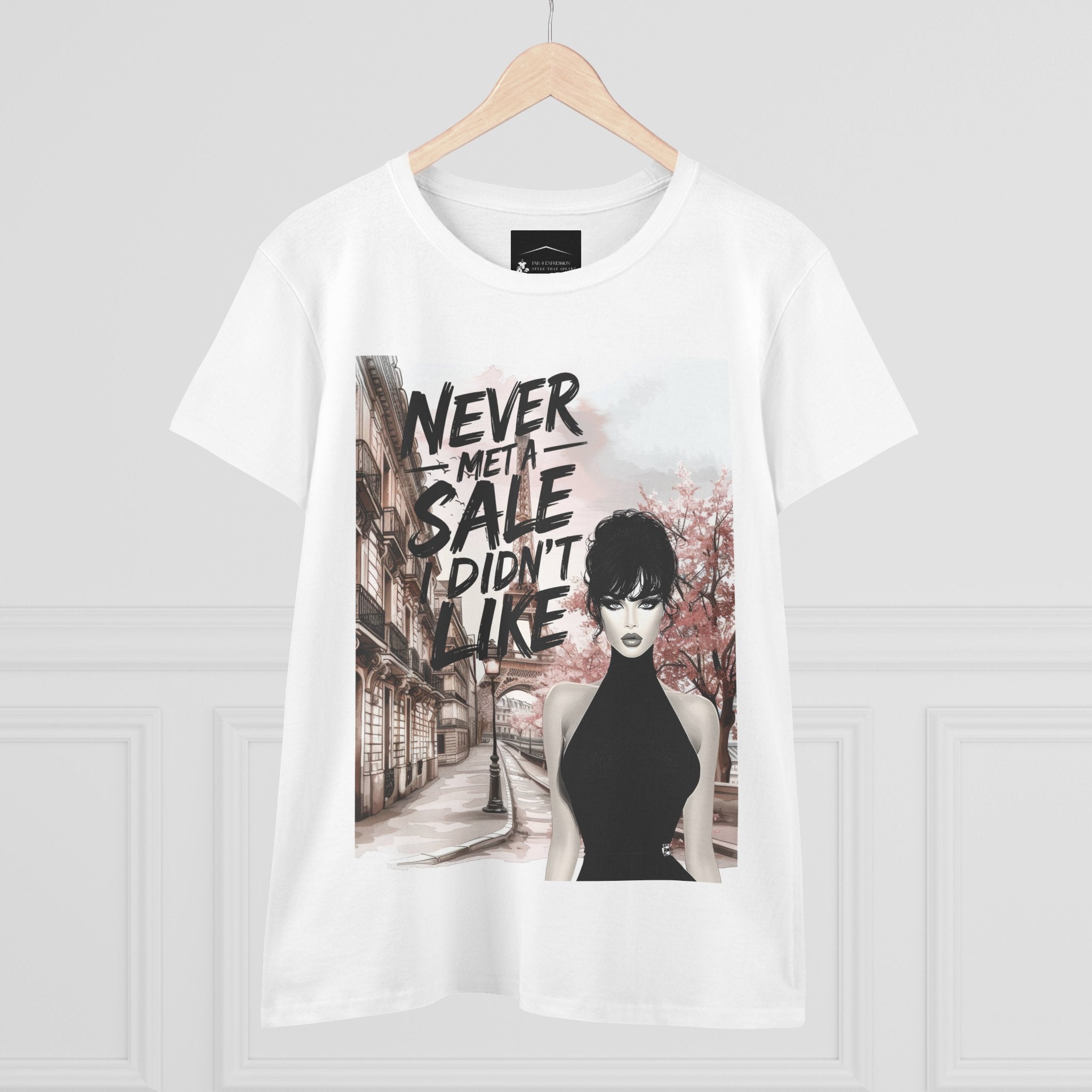 Graphic Tee — 'Never Met a Sale I Didn't Like' Women's Fashion T-Shirt