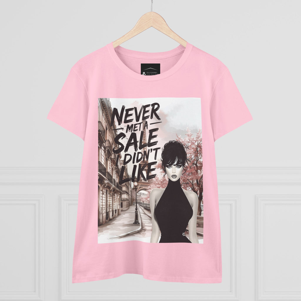 Graphic Tee — 'Never Met a Sale I Didn't Like' Women's Fashion T-Shirt
