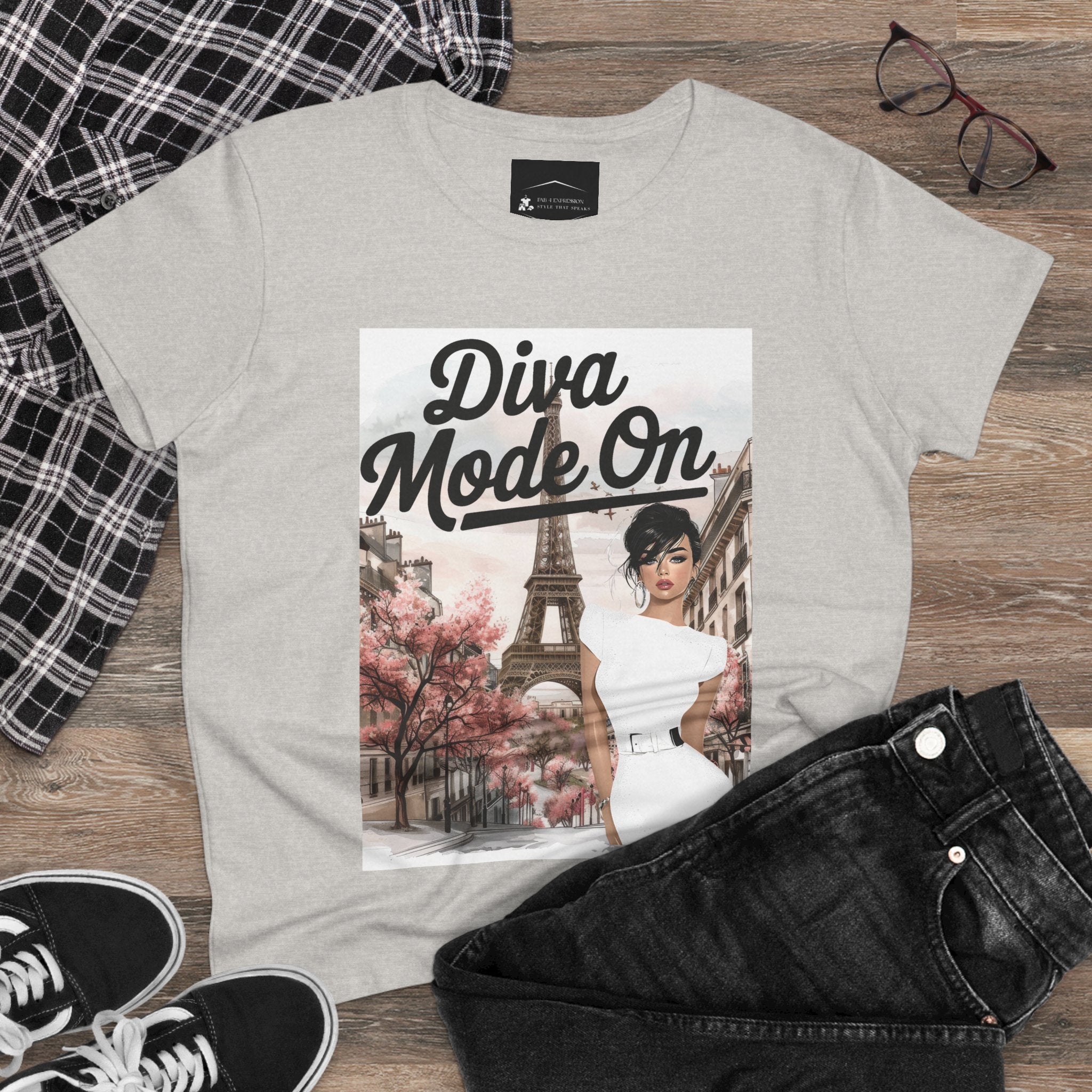 Diva Mode On Tee — Paris Chic Women's Graphic T‑Shirt