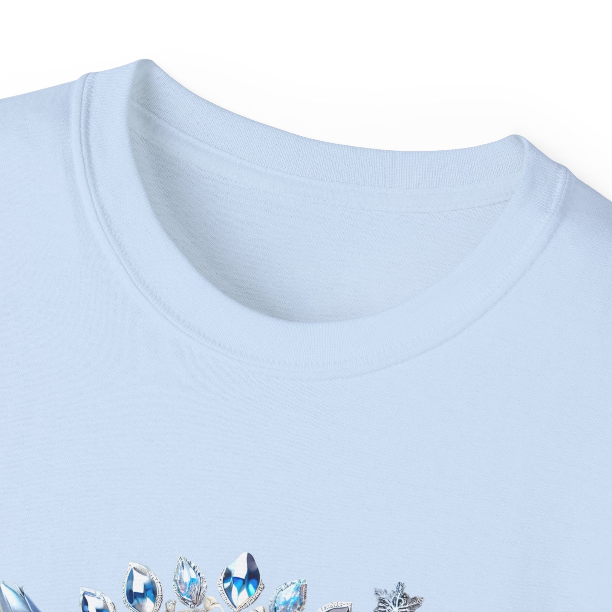 Boss Lady Tee — Women's Empowerment Graphic T‑Shirt (Crown & Roses Design)