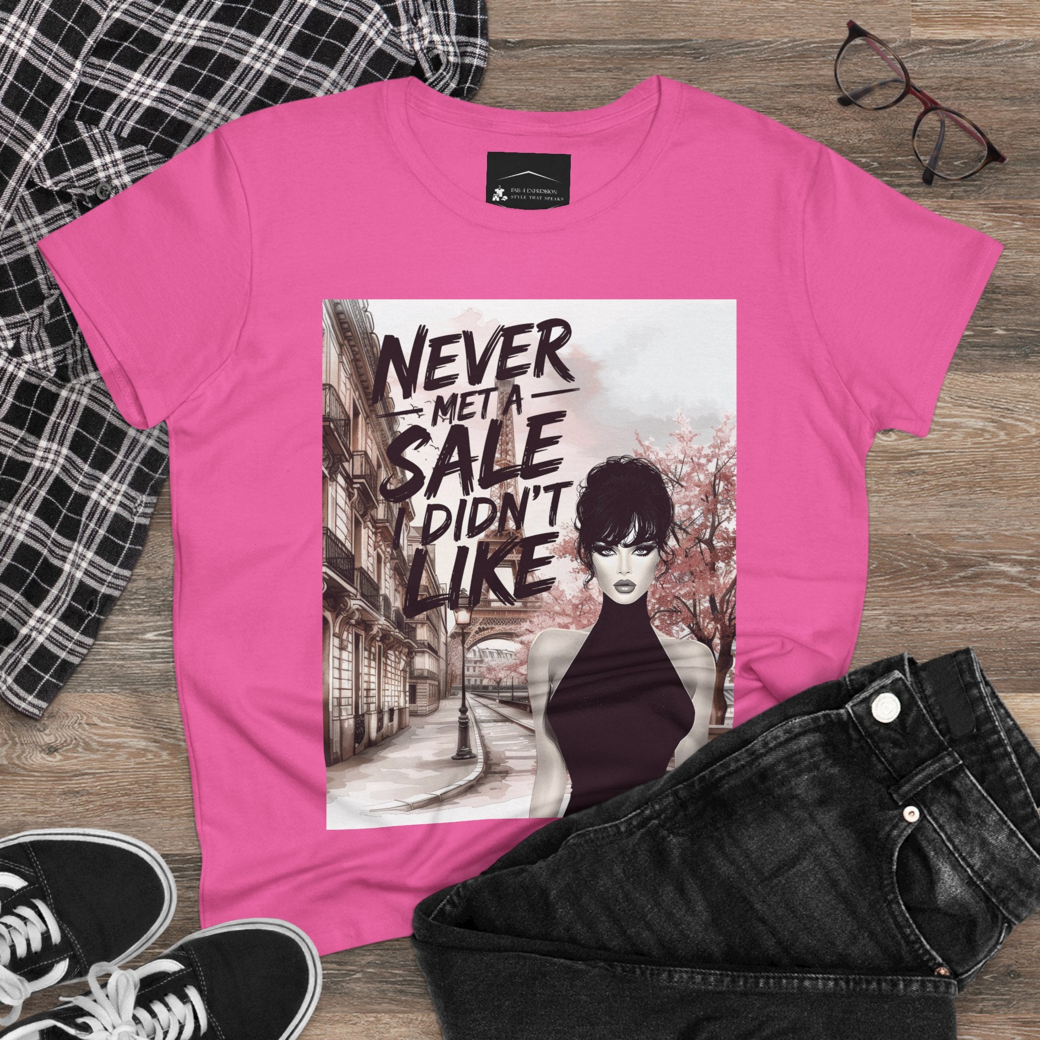 Graphic Tee — 'Never Met a Sale I Didn't Like' Women's Fashion T-Shirt